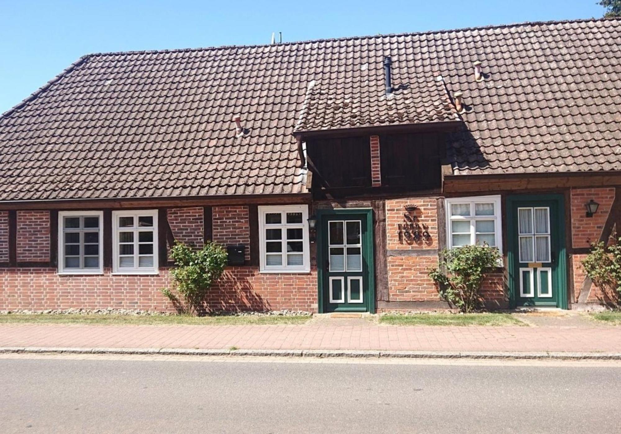 Luedersburger Strasse 19B Lejlighed Eksteriør billede